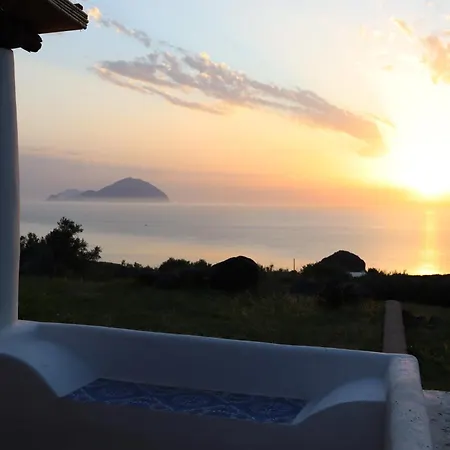 - Tramonto Sul Mare Villa Pollara