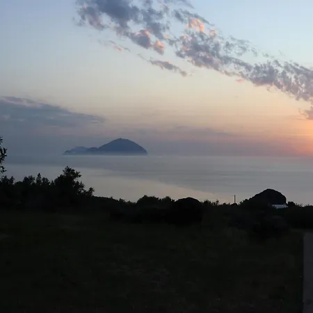- Tramonto Sul Mare